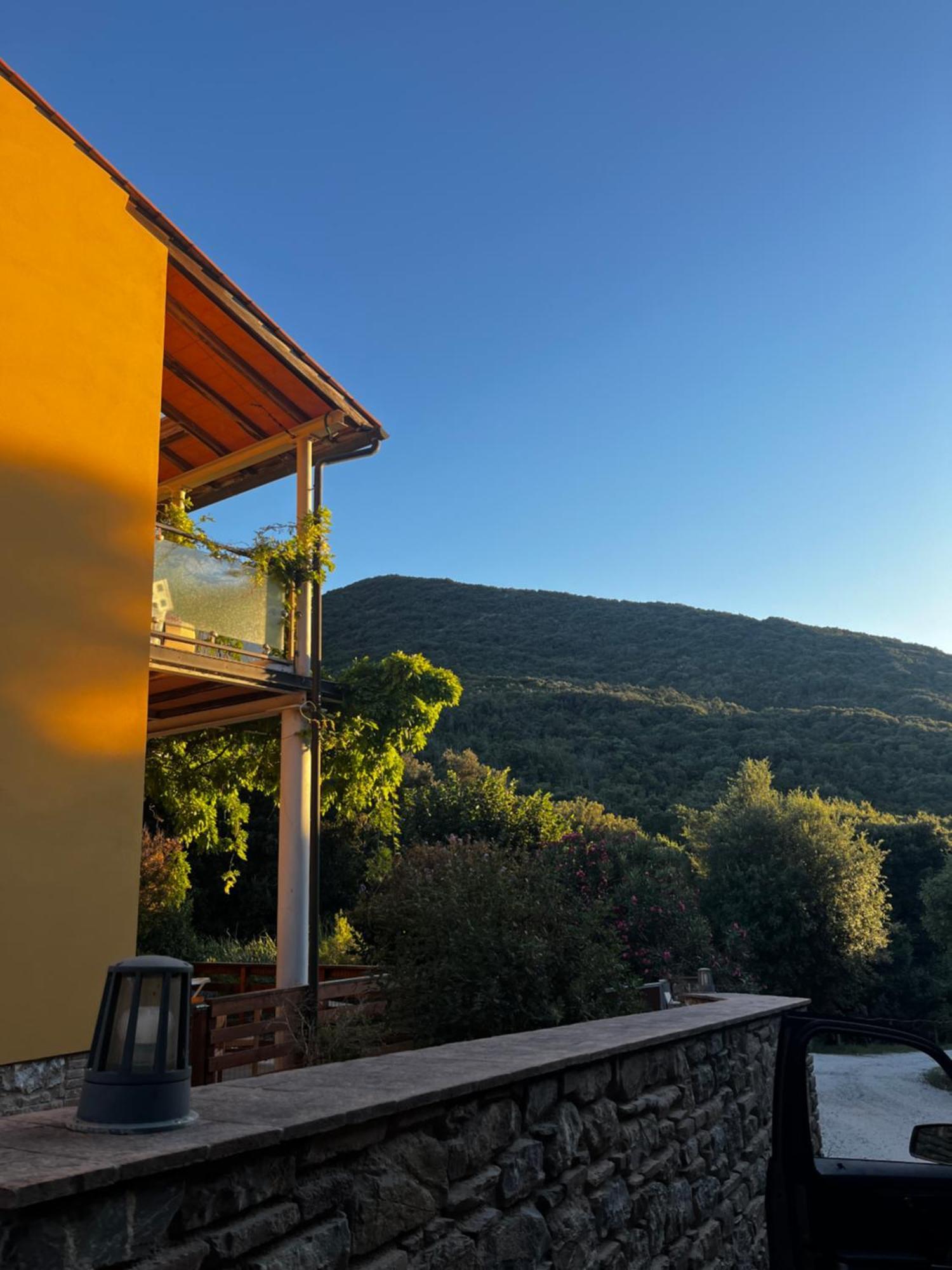 B&B La Fucinaia Pet Friendly Adults Only Campiglia Marittima Extérieur photo